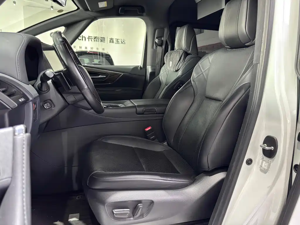Toyota Alphard 2024 — фото 8
