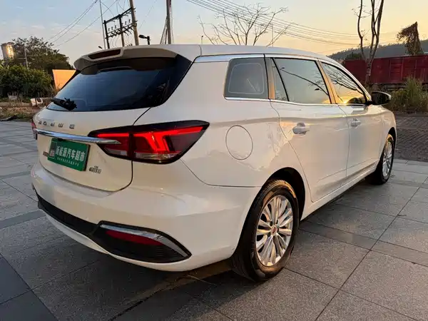 Roewe Ei5 2020
