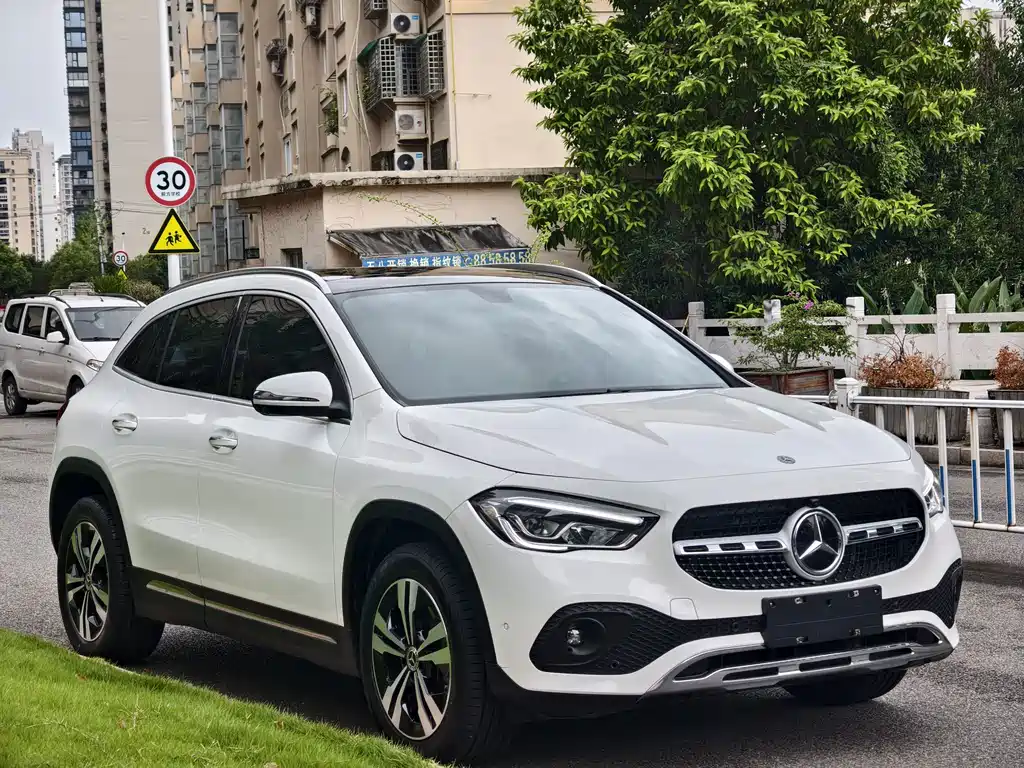 Mercedes-Benz GLA 2020 — фото 3