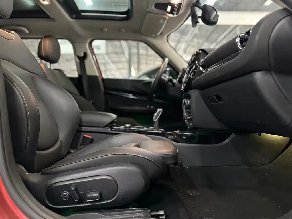 MINI Clubman 2021 — фото 15