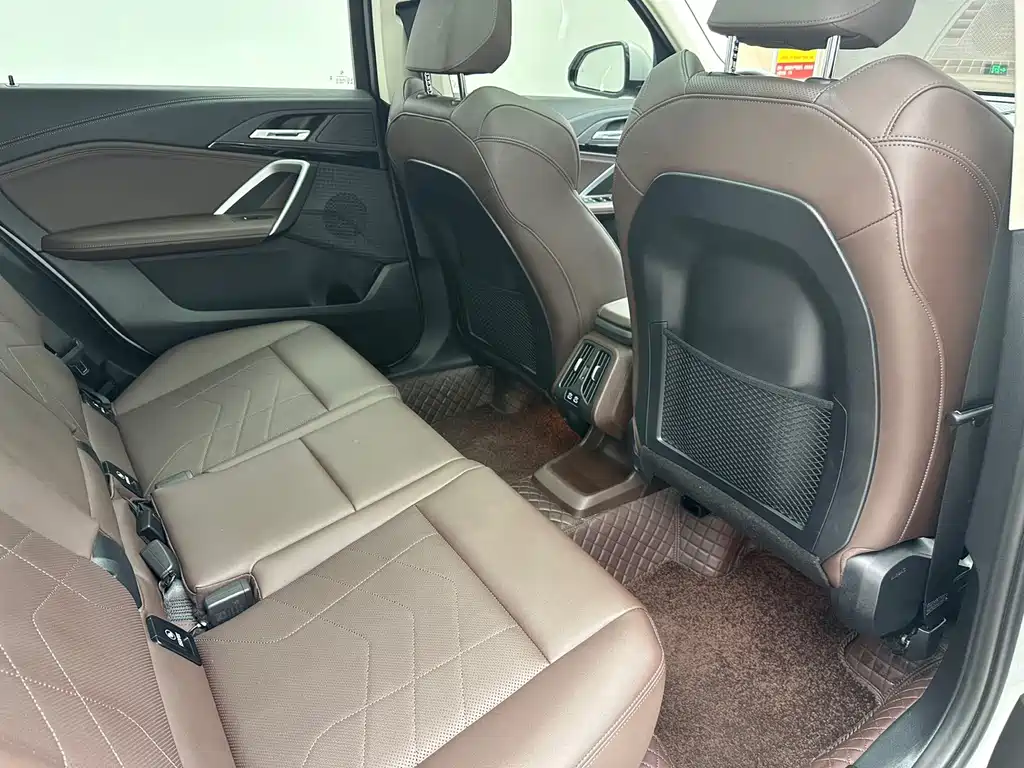 BMW X1 2023 — фото 12