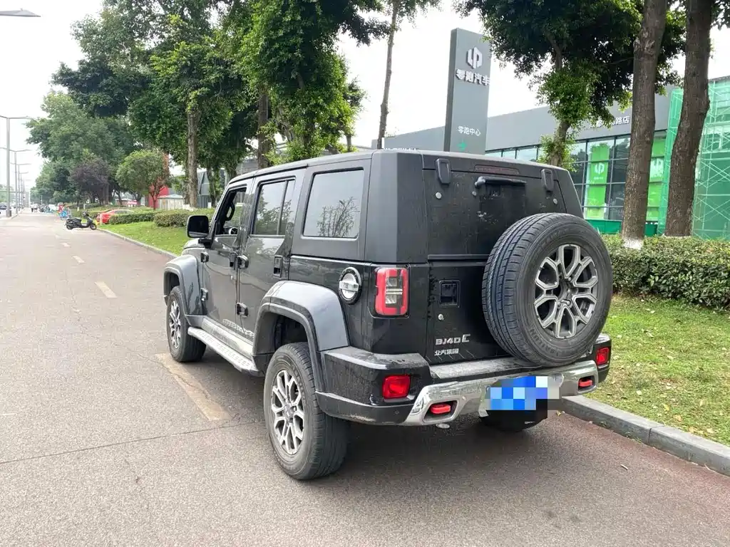 BAIC BJ40 2022 — фото 11