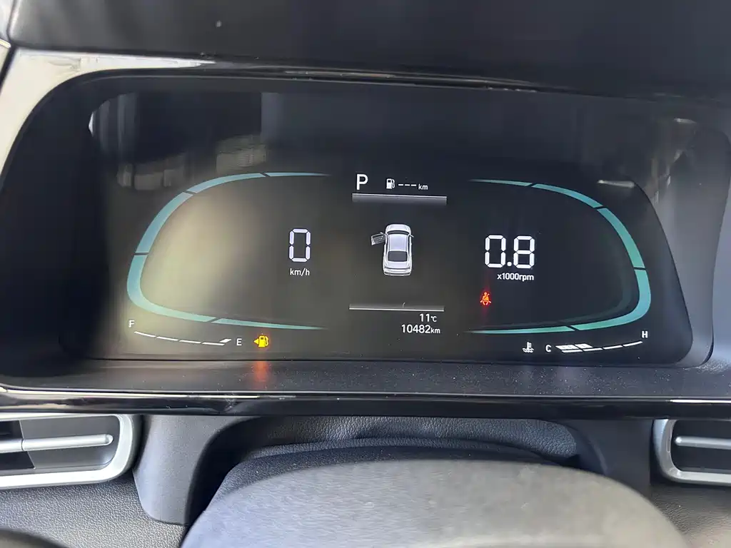 Hyundai Elantra 2023