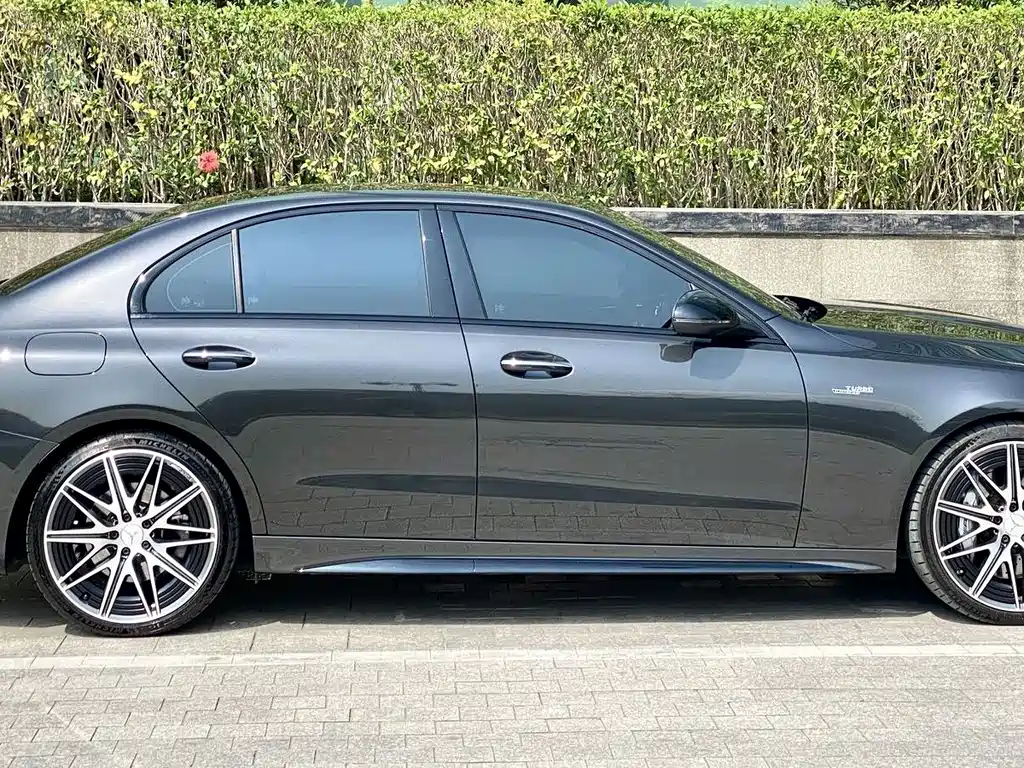 Mercedes-Benz C-Class AMG 2024 — фото 7