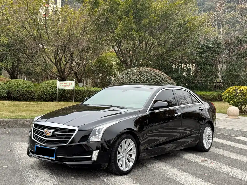 Cadillac ATS-L 2018 — фото 1