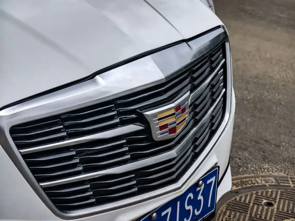 Cadillac ATS-L 2018 — фото 5