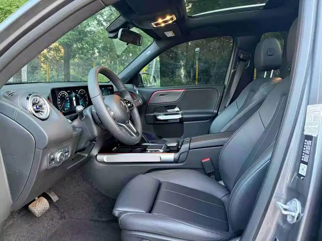 Mercedes-Benz GLB 2022