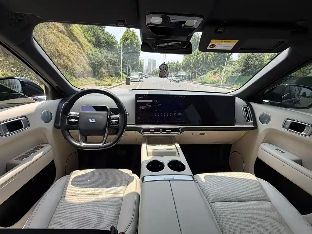 Li Auto Li L9 2023