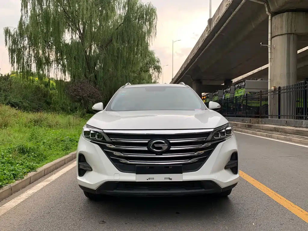 GAC Motor Trumpchi GS5 2018 — фото 2