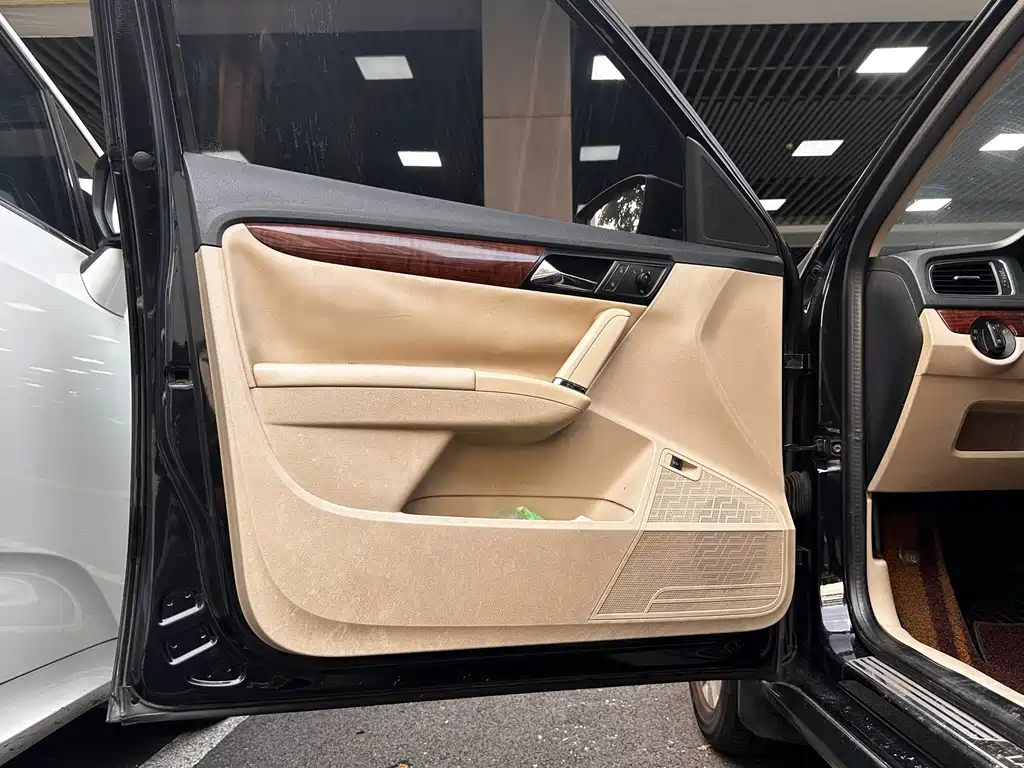 Volkswagen Lavida 2013