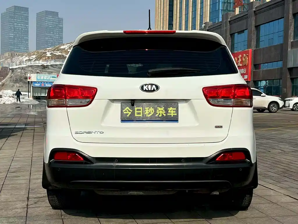 Kia Sorento 2016 — фото 8