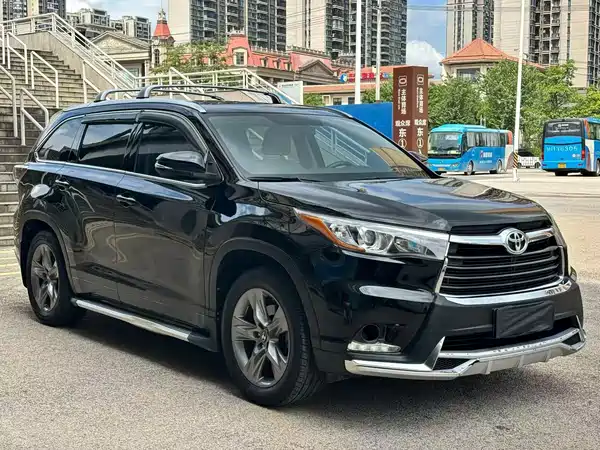 Toyota Highlander 2017