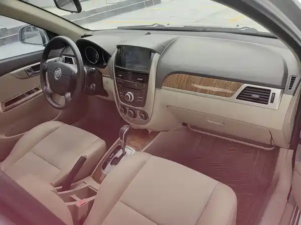 Buick Excelle 2015