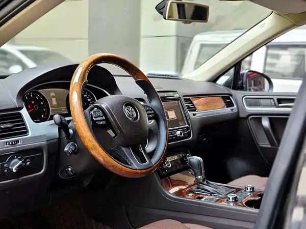 Volkswagen Touareg 2011