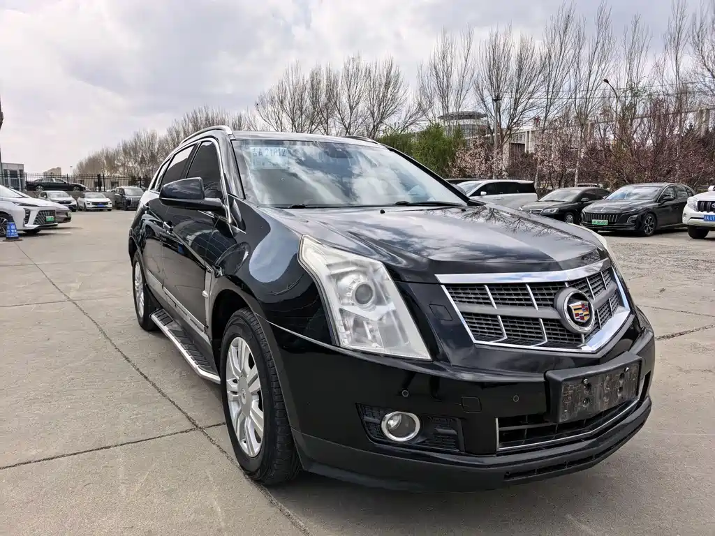 Cadillac SRX 2011 — фото 3
