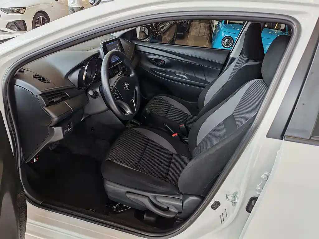 Toyota Vios FS 2022