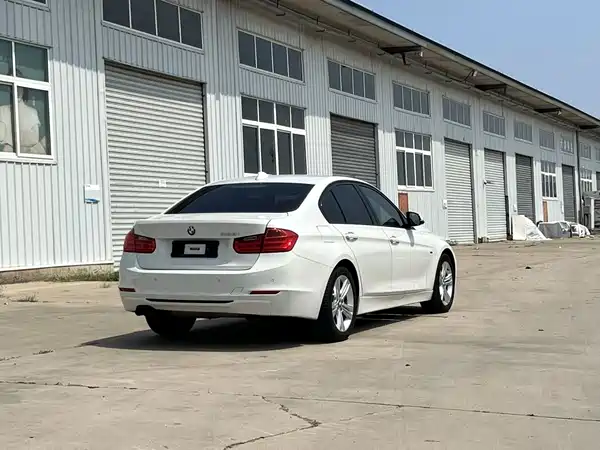 BMW 3 Series 2013