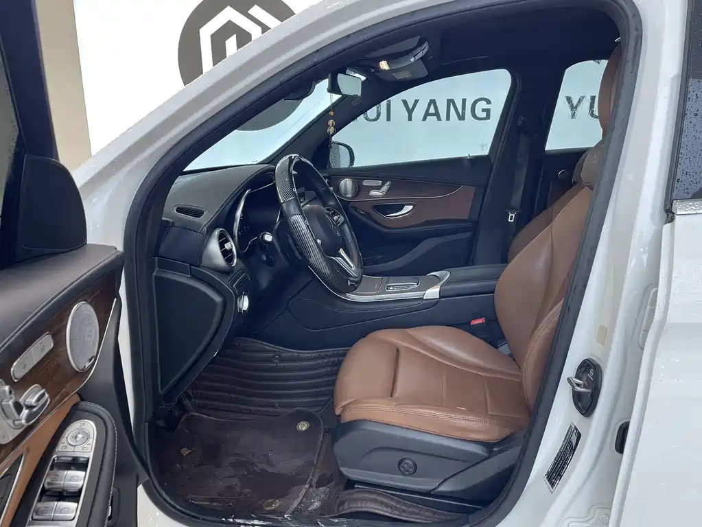 Mercedes-Benz GLC 2020
