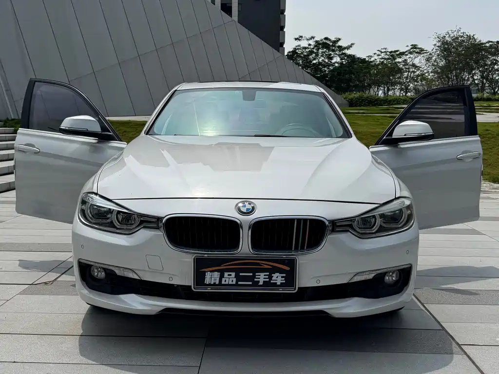 BMW 3 Series 2017