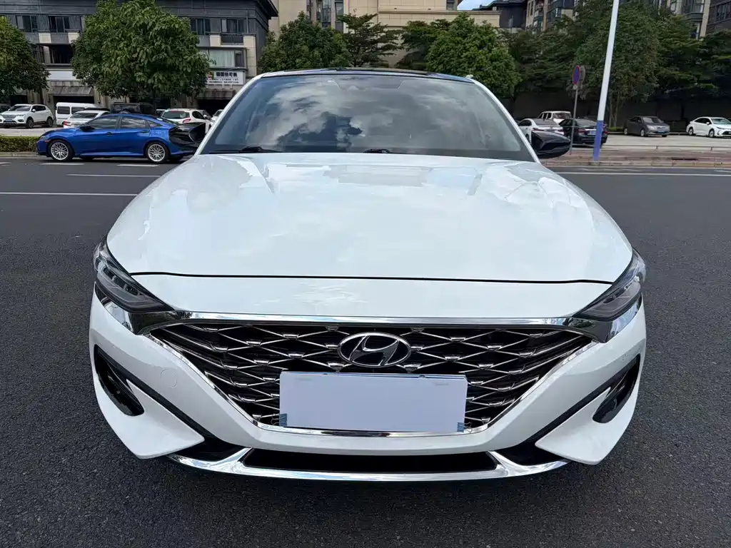 Hyundai Fista 2020 — фото 2