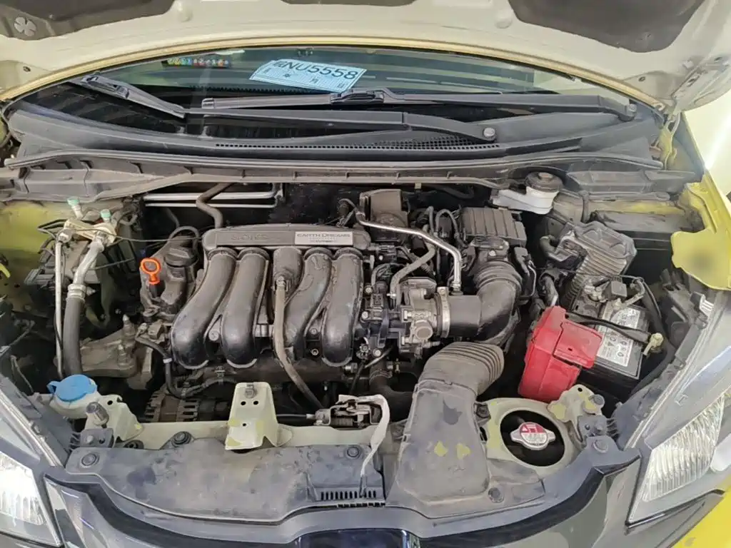 Honda Fit 2015 — фото 20