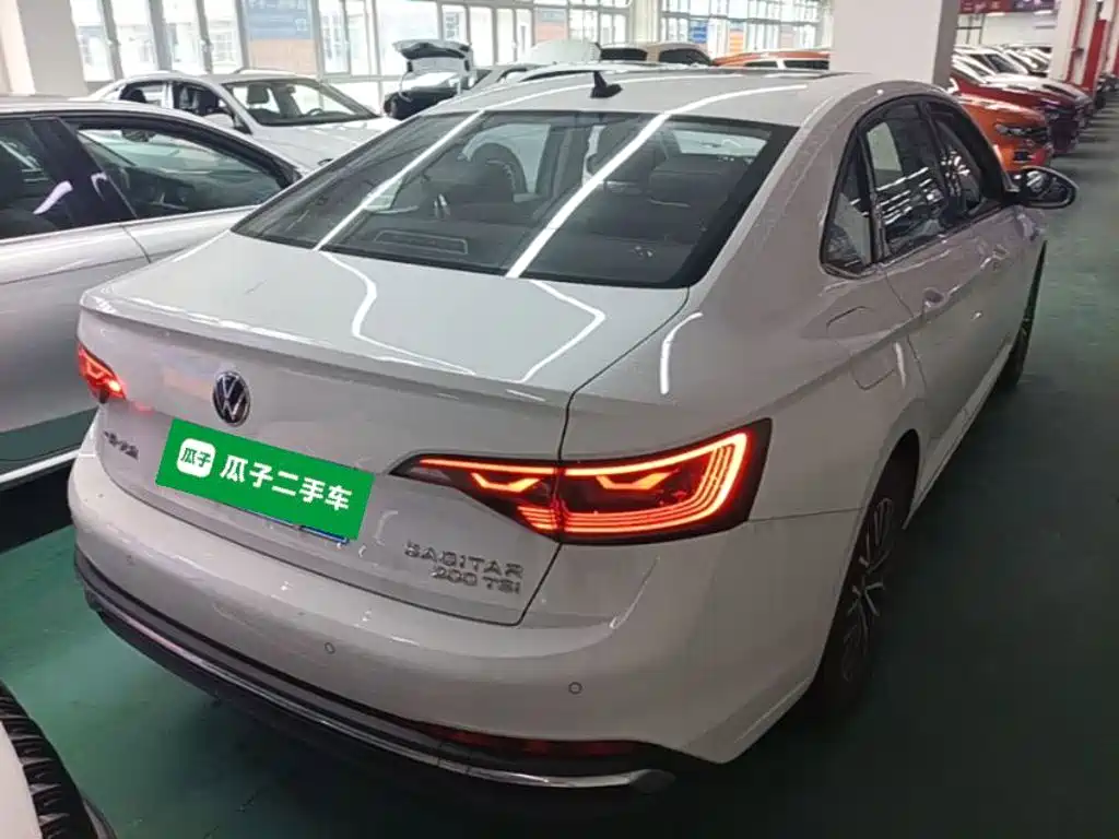 Volkswagen Sagitar 2024