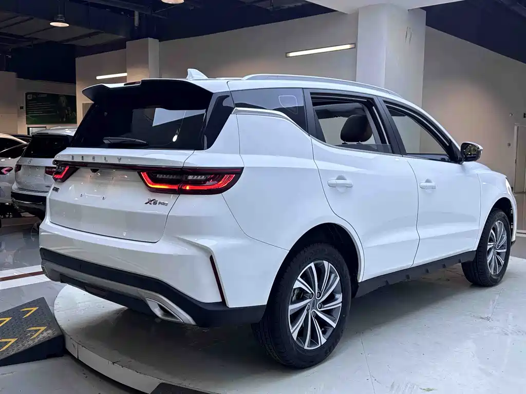 Geely Vision X6 2023