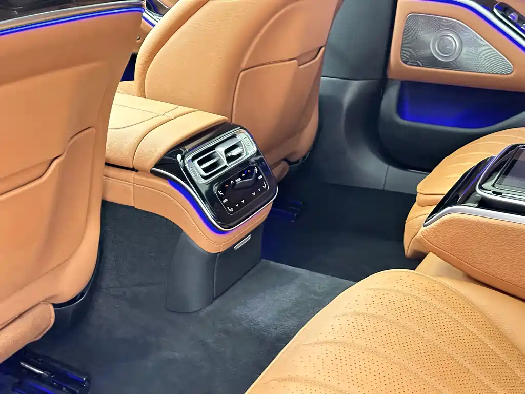 Mercedes-Benz S-Class 2023 — фото 17