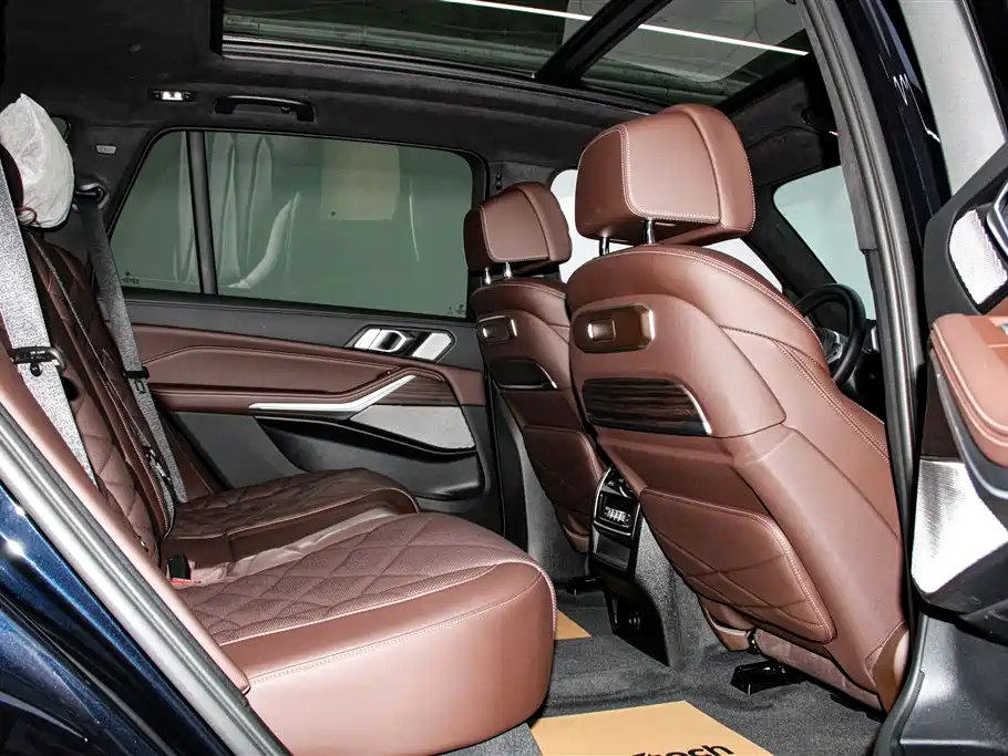 BMW X5 2025 — фото 28