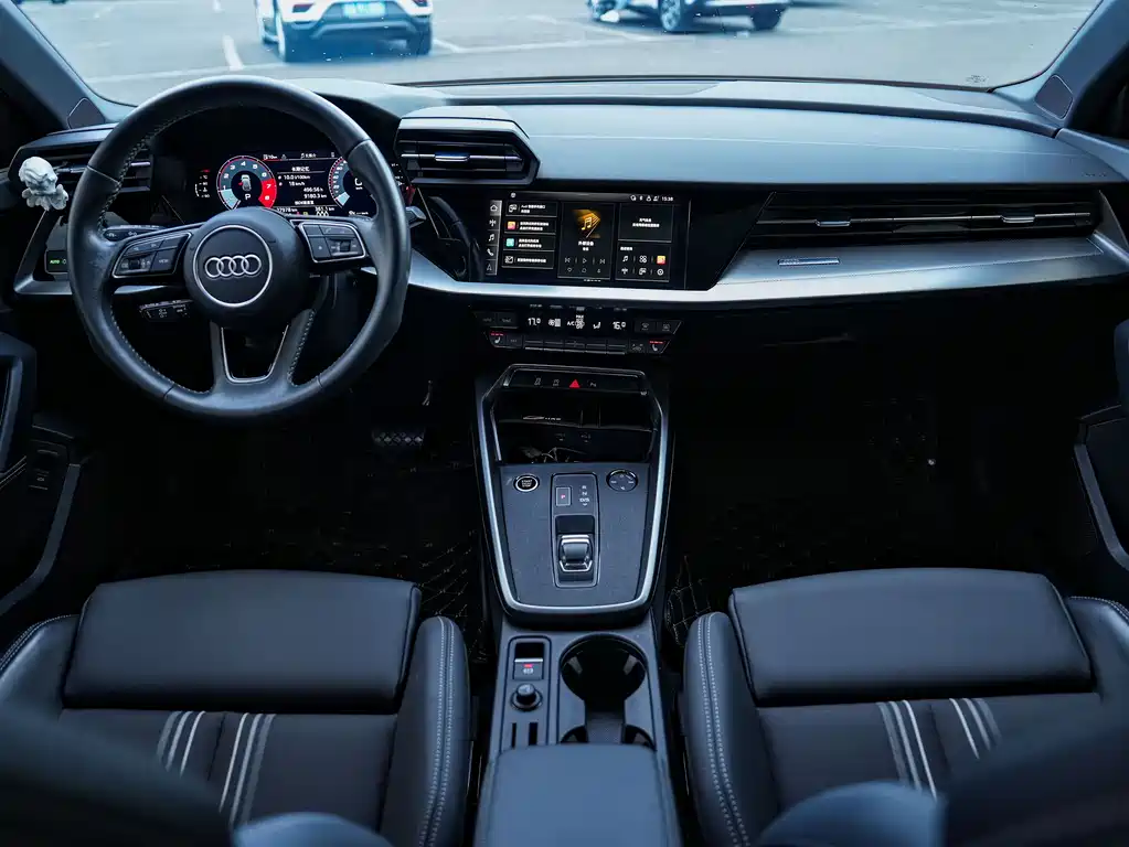 Audi A3 2022 — фото 9