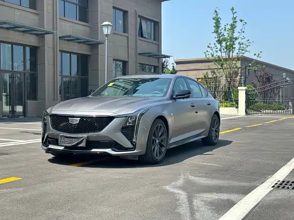 Cadillac CT5 2026