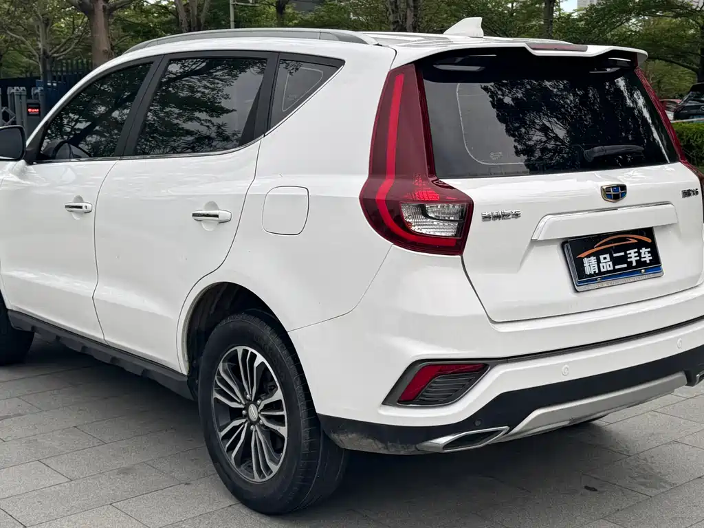 Geely Vision X6 2018 — фото 21