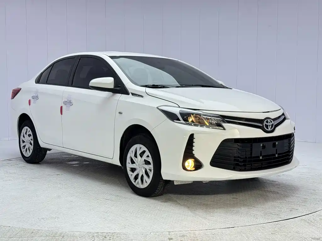 Toyota Vios 2023 — фото 2