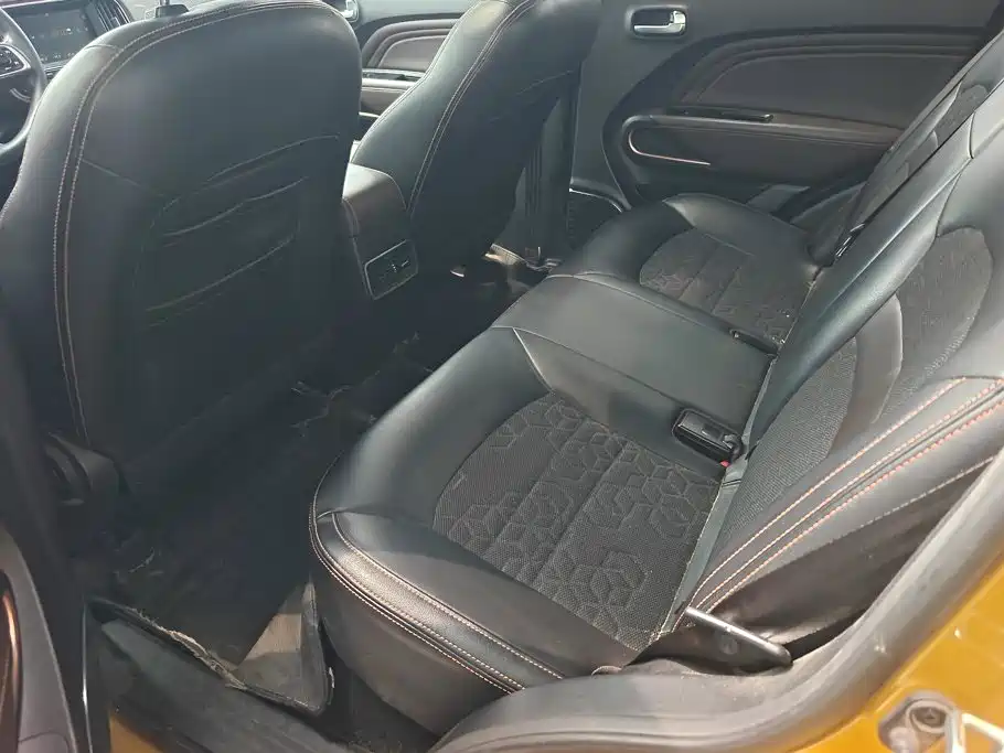 Aion Trumpchi GE3 2018 — фото 11