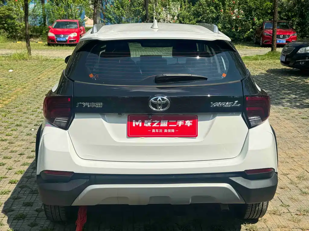 Toyota Yaris L 2023 — фото 5