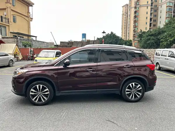 GAC Trumpchi GS4 2017