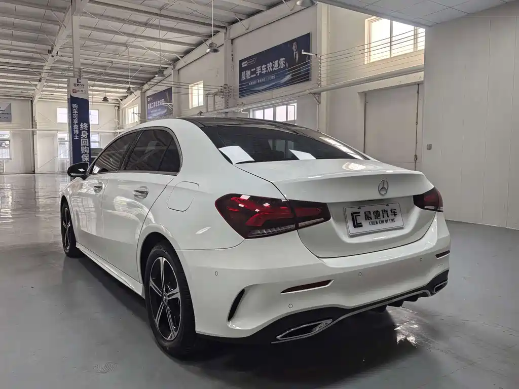 Mercedes-Benz A-Class 2023 — фото 6