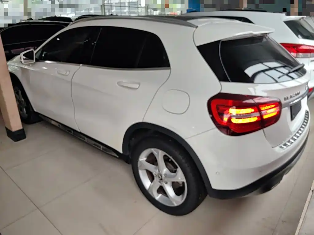 Mercedes-Benz GLA 2018 — фото 5