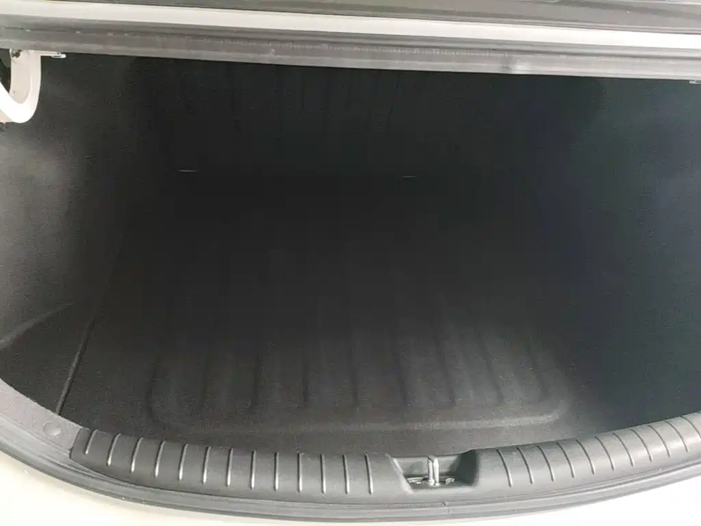 Hyundai Verna 2020 — фото 19