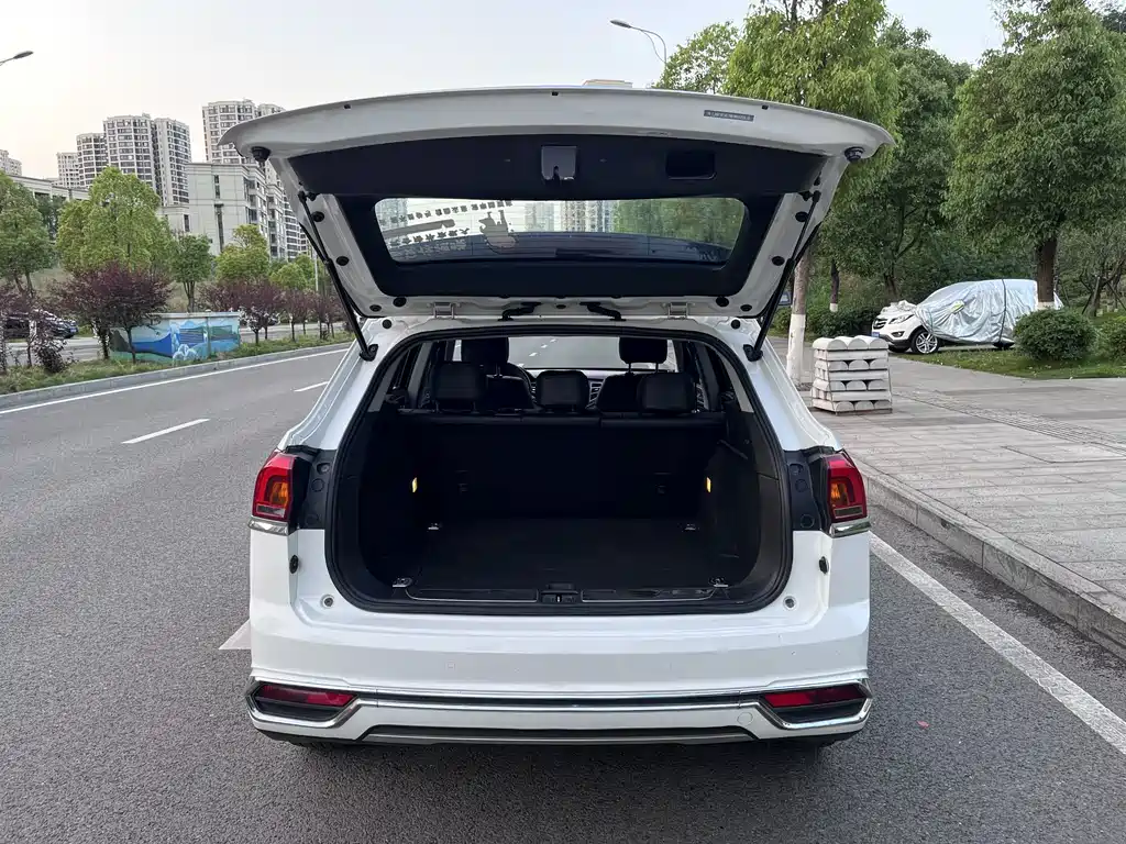 Zotye X7 2017 — фото 10