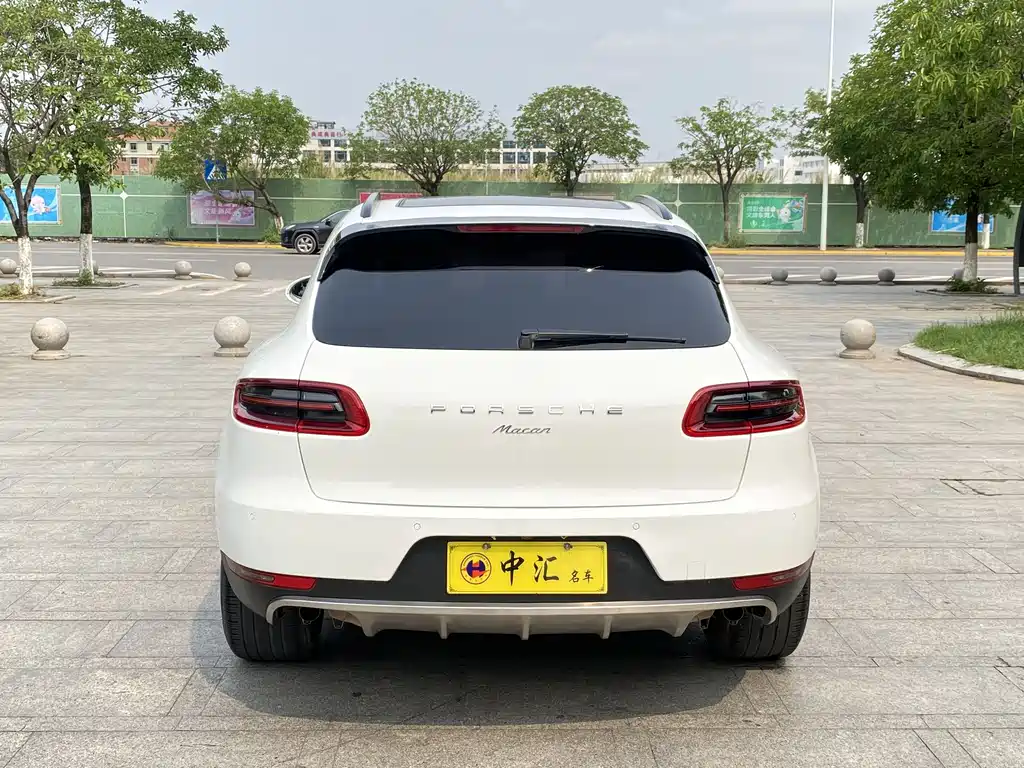 Porsche Macan 2018 — фото 8