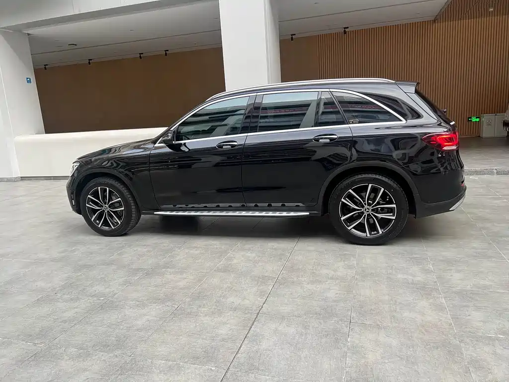 Mercedes-Benz GLC 2020