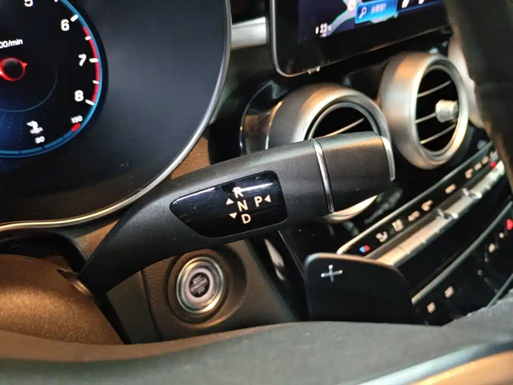 Mercedes-Benz GLC 2020 — фото 14
