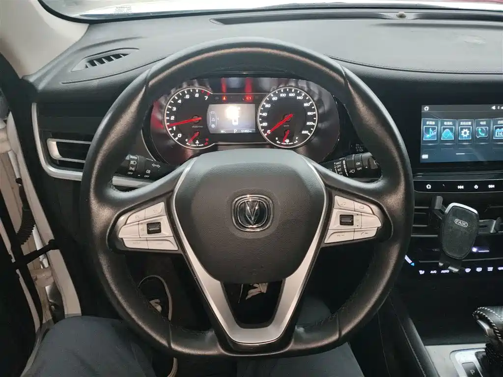 Changan CS35PLUS 2021 — фото 11