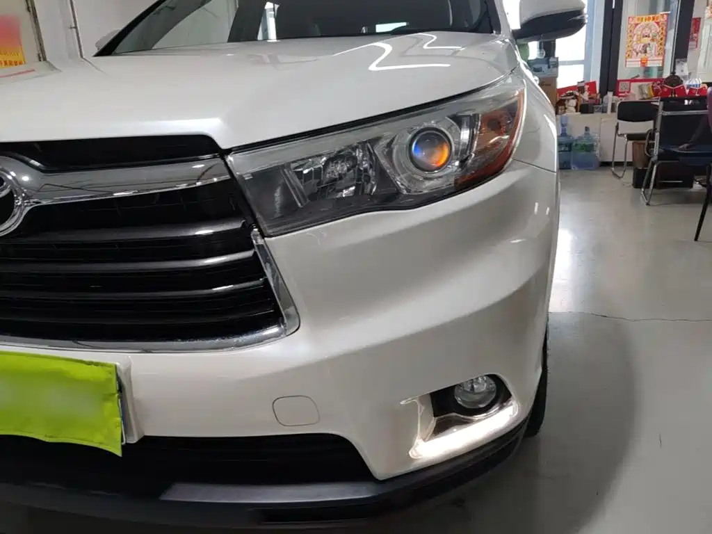 Toyota Highlander 2017 — фото 24