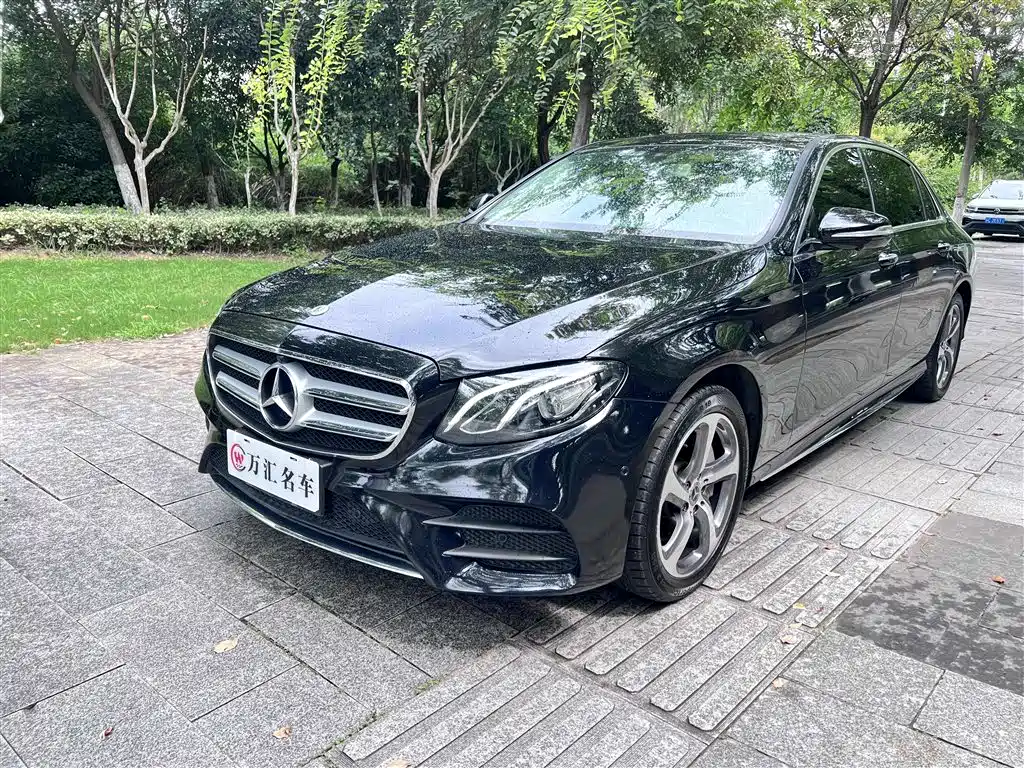 Mercedes-Benz E-Class 2018 — фото 10