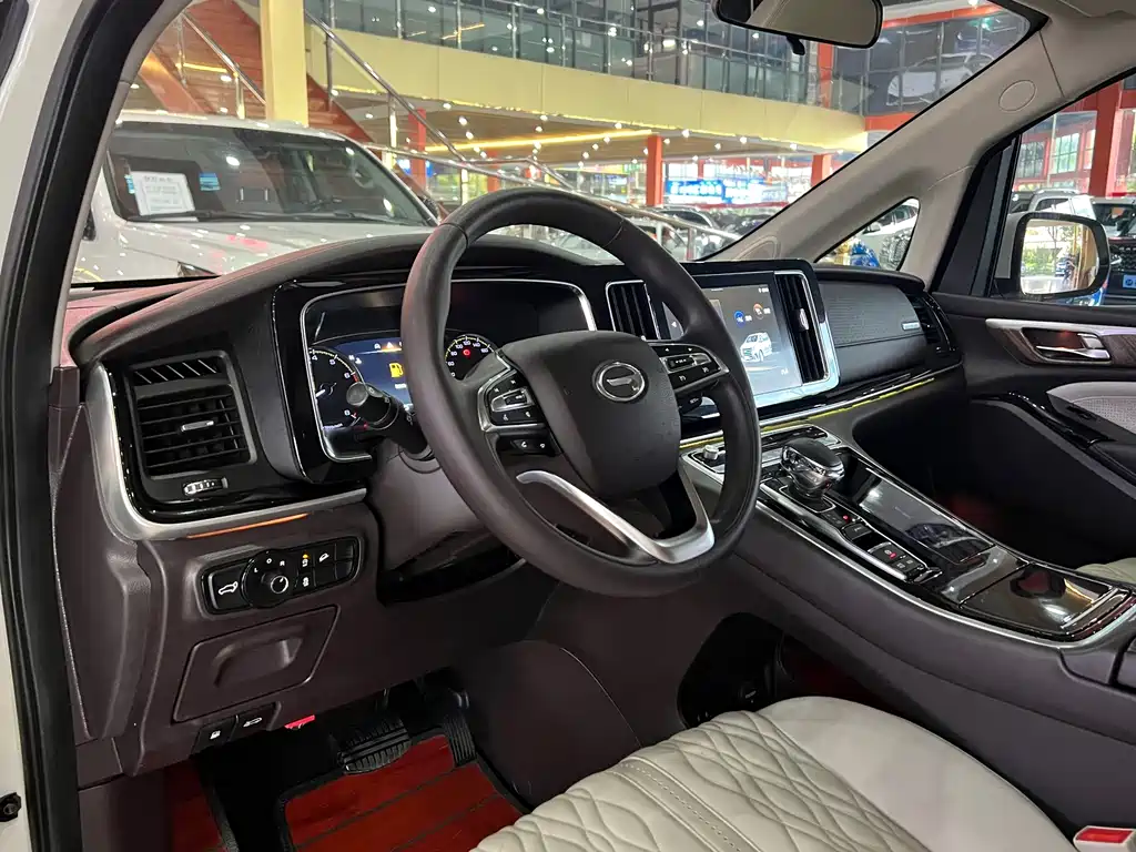GAC Motor Trumpchi M8 2020 — фото 7