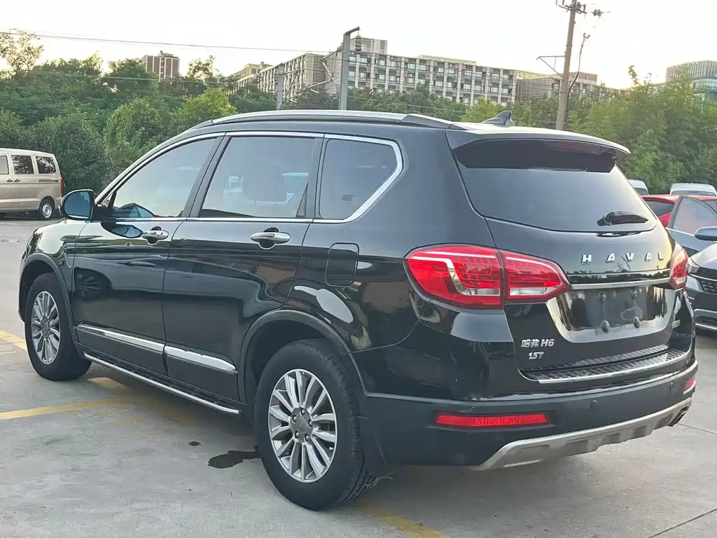 Haval H6 2016 — фото 12