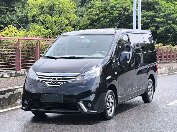 Nissan NV200 2018