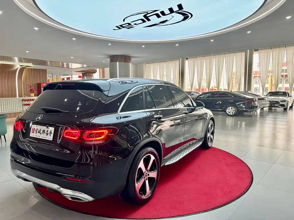 Mercedes-Benz GLC 2021